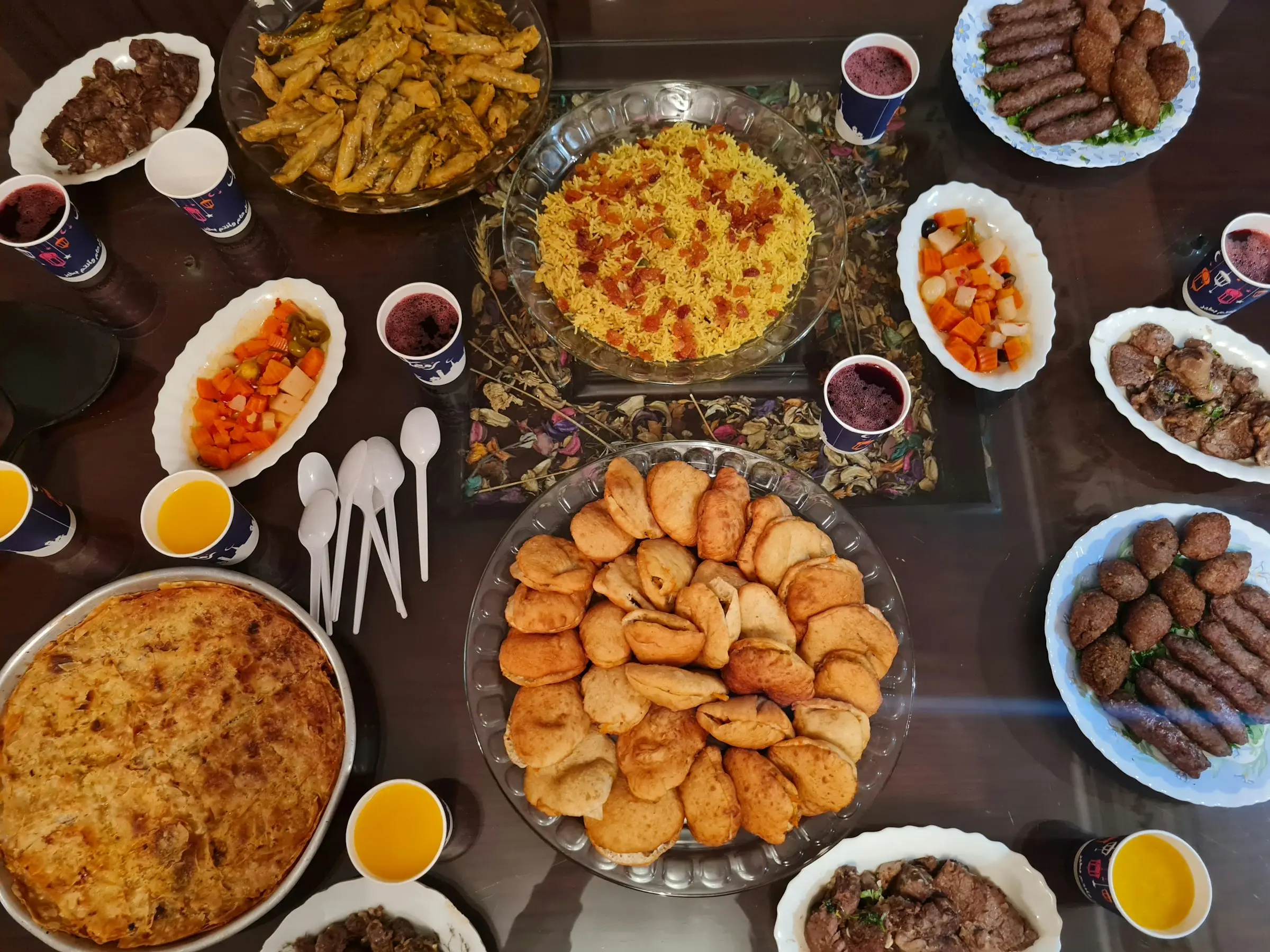 Table de fête (photo d’illustration)